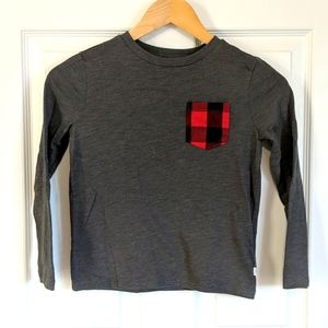 Boys GAP Plaid pocket long sleeve tee Sz Small